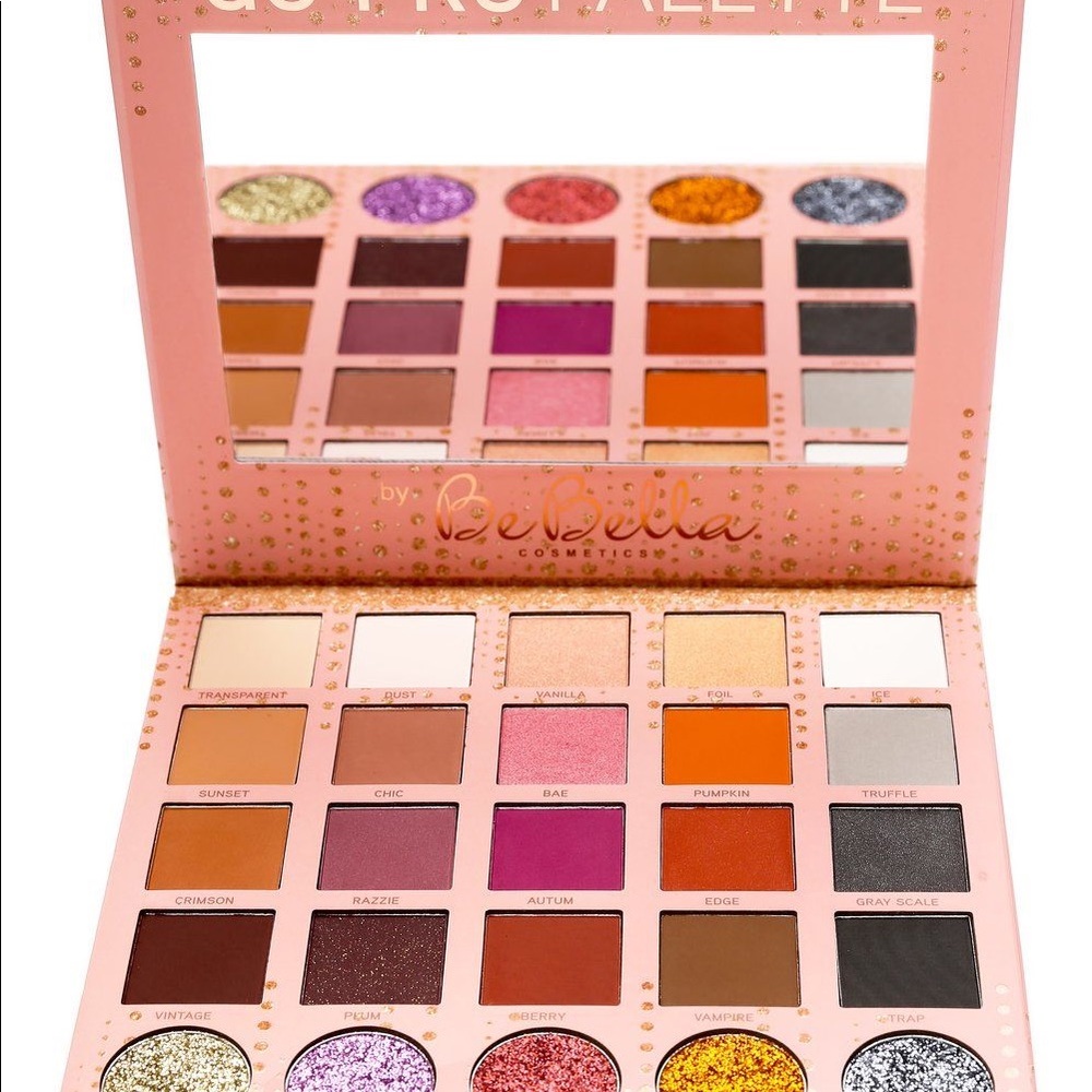 Eyeshadow palette